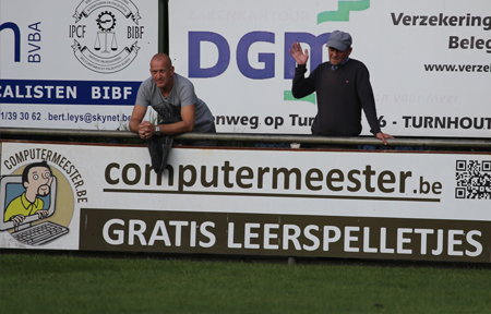 Publiciteit omheiningsborden op voetbalclub K.ESK Leopoldsburg